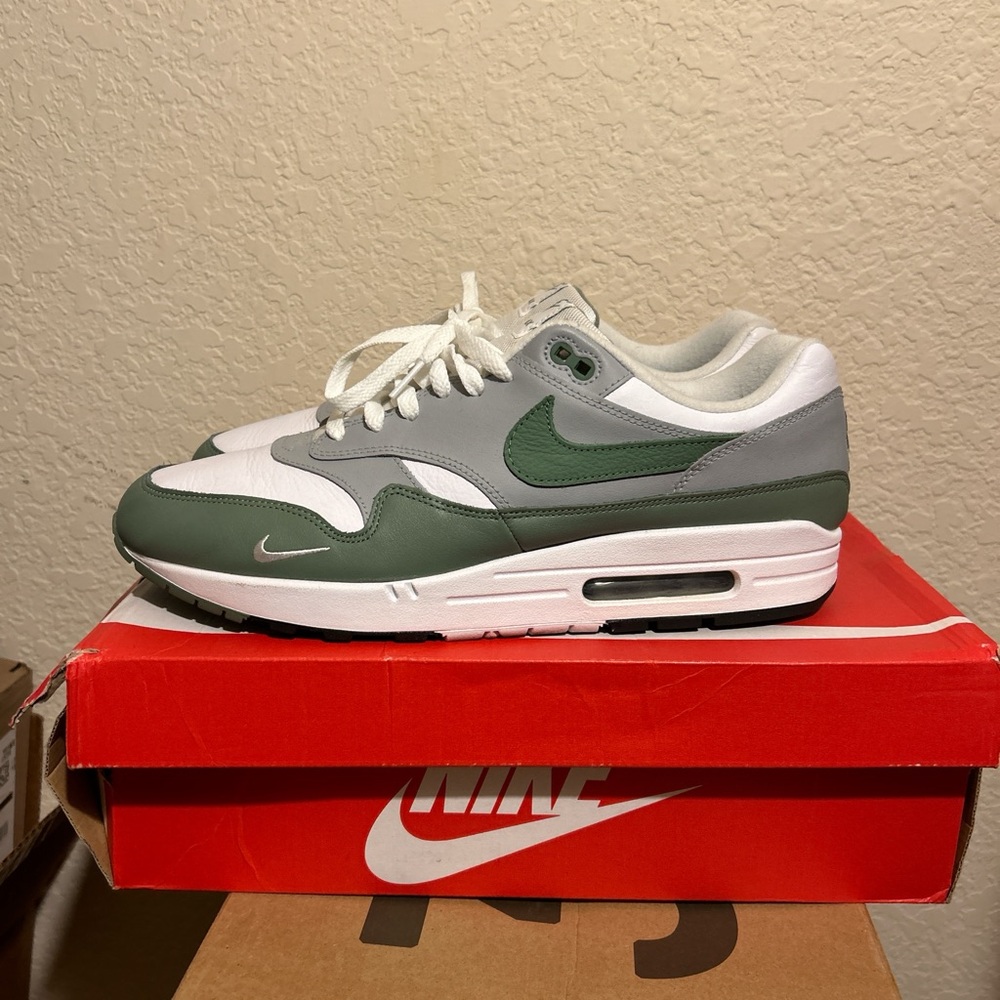 Nike Air Max 1 Spiral Sage OG Green and White Air Max Sneakers - Picture 1 of 7